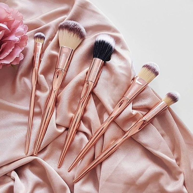 玫瑰金化妆工具 玫瑰金化妆工具